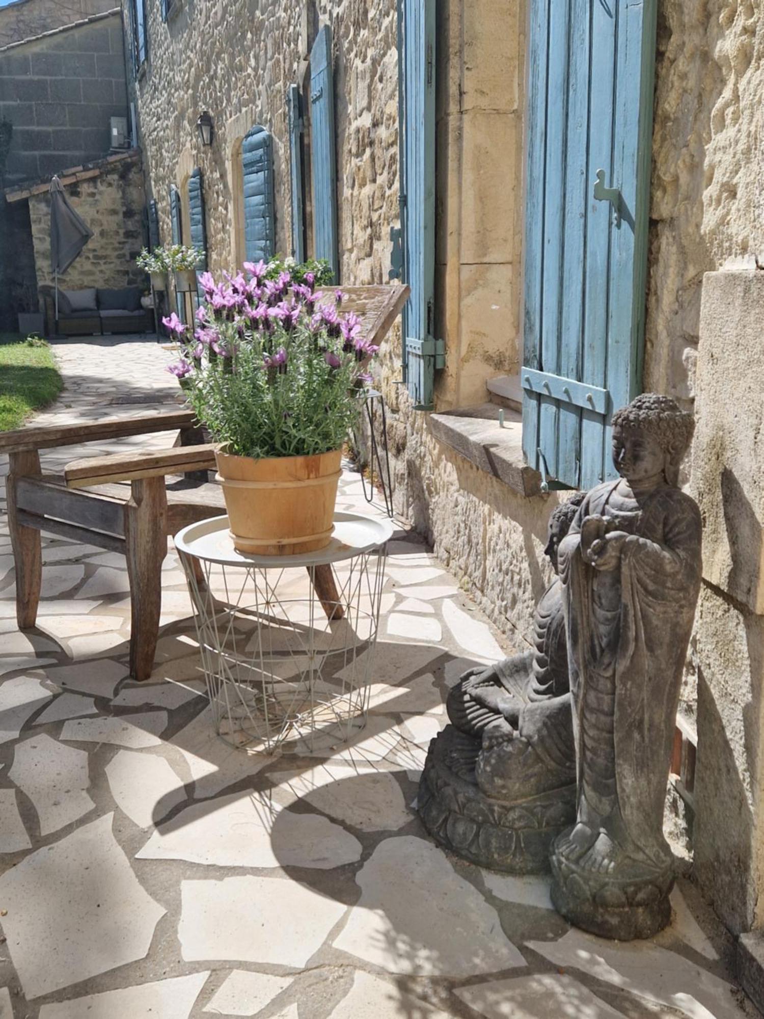 Mas Armelin Bed & Breakfast Тараскон Екстериор снимка