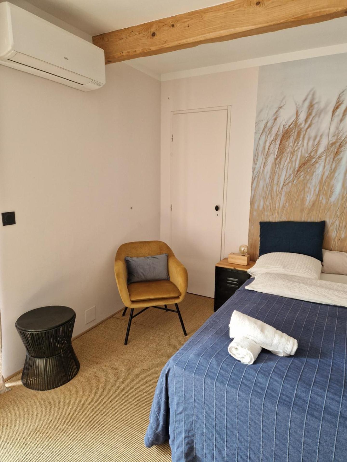 Mas Armelin Bed & Breakfast Тараскон Екстериор снимка