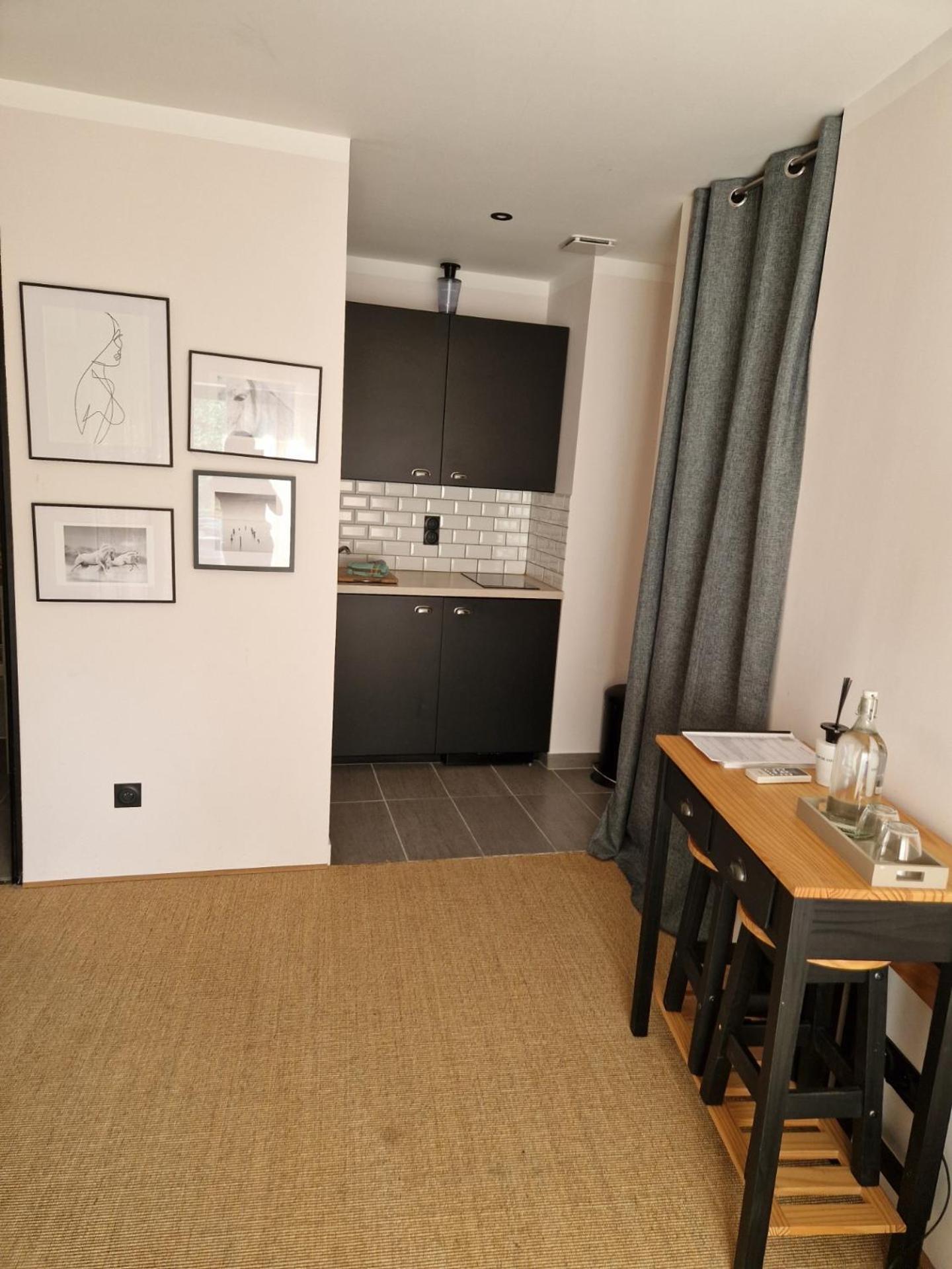 Mas Armelin Bed & Breakfast Тараскон Екстериор снимка