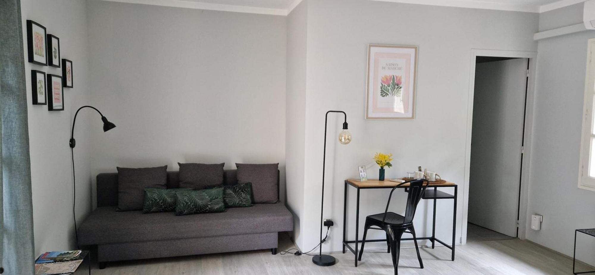 Mas Armelin Bed & Breakfast Тараскон Стая снимка