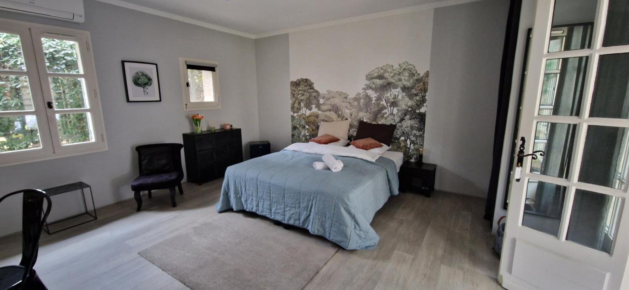 Mas Armelin Bed & Breakfast Тараскон Стая снимка